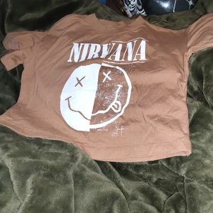 Nirvana Gap Teen half-shirt